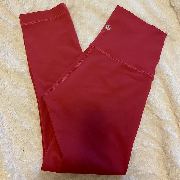 Lululemon high rise 23’ - Picture 2 of 2